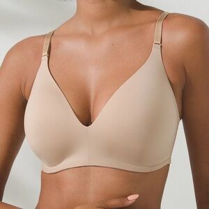 Soma Women’s Vanishing 360 Wireless Bra in Warm Amber 38C